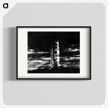 1-35_Apollo-Moon-Landing_blk