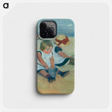 Children Playing on the Beach - メアリー カサット Phone Case.