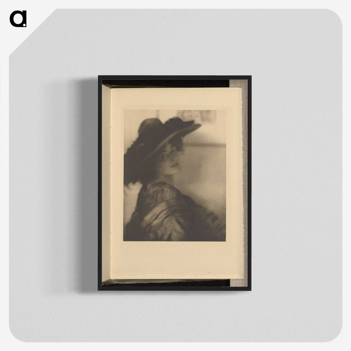 1-37_Alfred-Stieglitz_blk-crop