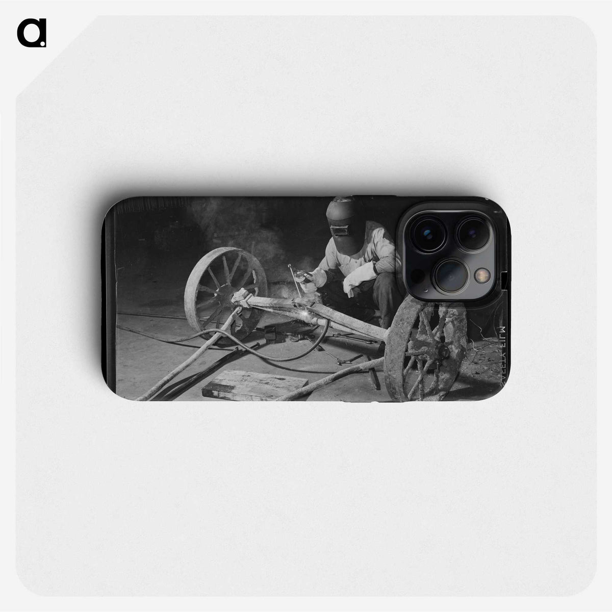 1-3_Marion-Post-Wolcott_phone