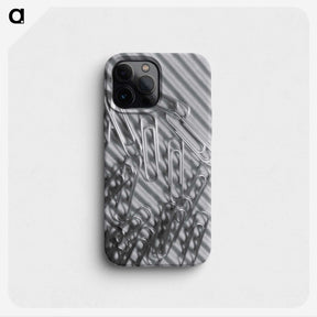 1-3_Milos-Dohnany_phone