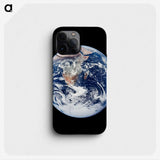 1-3_Planet-Earth_phone