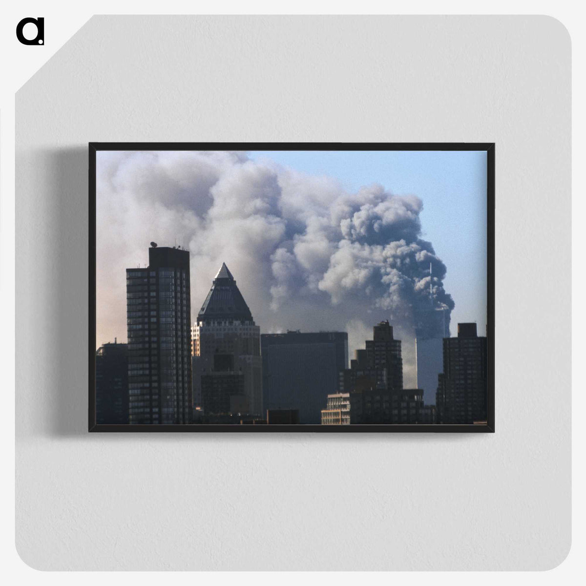 1-3_World-Trade-Center-Attack_blk-crop