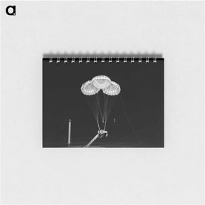 アートメモ帳-Apollo 3 Parachute Cluster - アポロ月面着陸 Memo.