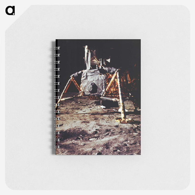 1-42_Apollo-Moon-Landing_memo