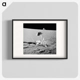 1-45_Apollo-Moon-Landing_blk