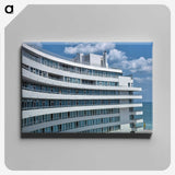 1-46_John-Margolies_canvas