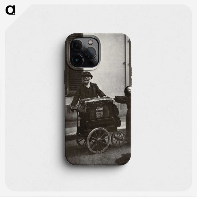 1-47_Eugene-Atget_phone