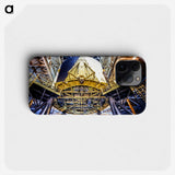 1-48_Apollo-Moon-Landing_phone