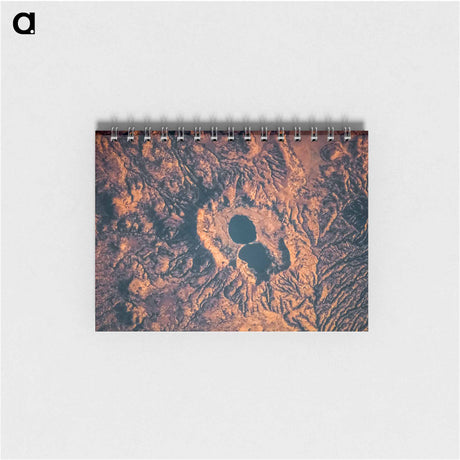 アートメモ帳-Dendi Caldera, Ethiopia, as seen from the International Space Station
 - 上空からの地球 Memo.