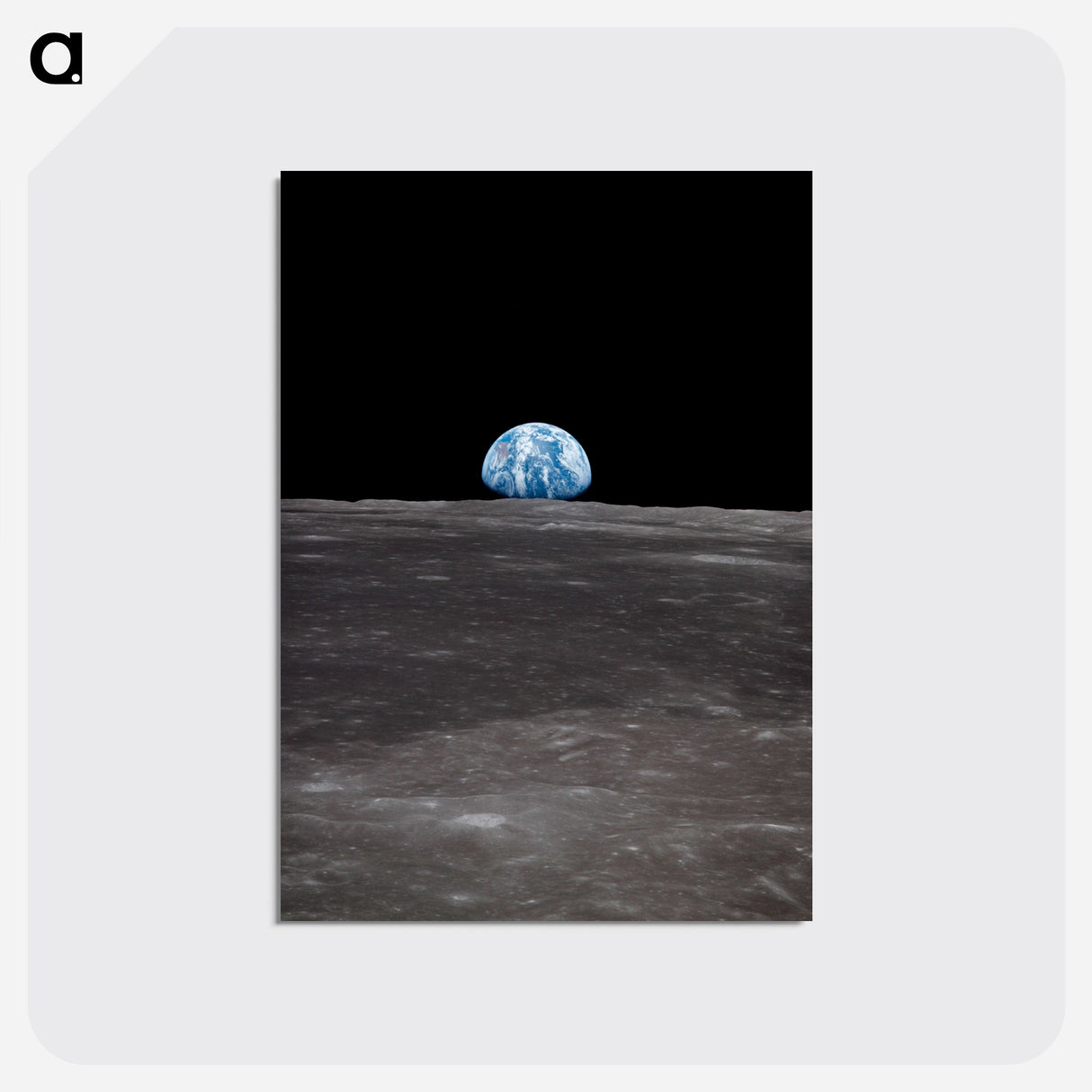 View of Earth rising over Moon's horizon - アポロ月面着陸 Postcard.