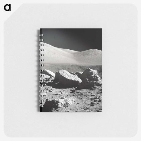 1-5_The-Moon_memo