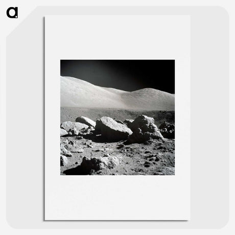 1-5_The-Moon_picture