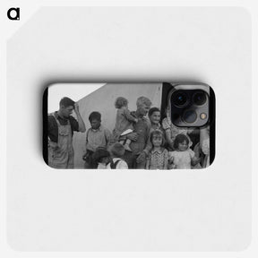 1-62_Dorothea-Lange_phone