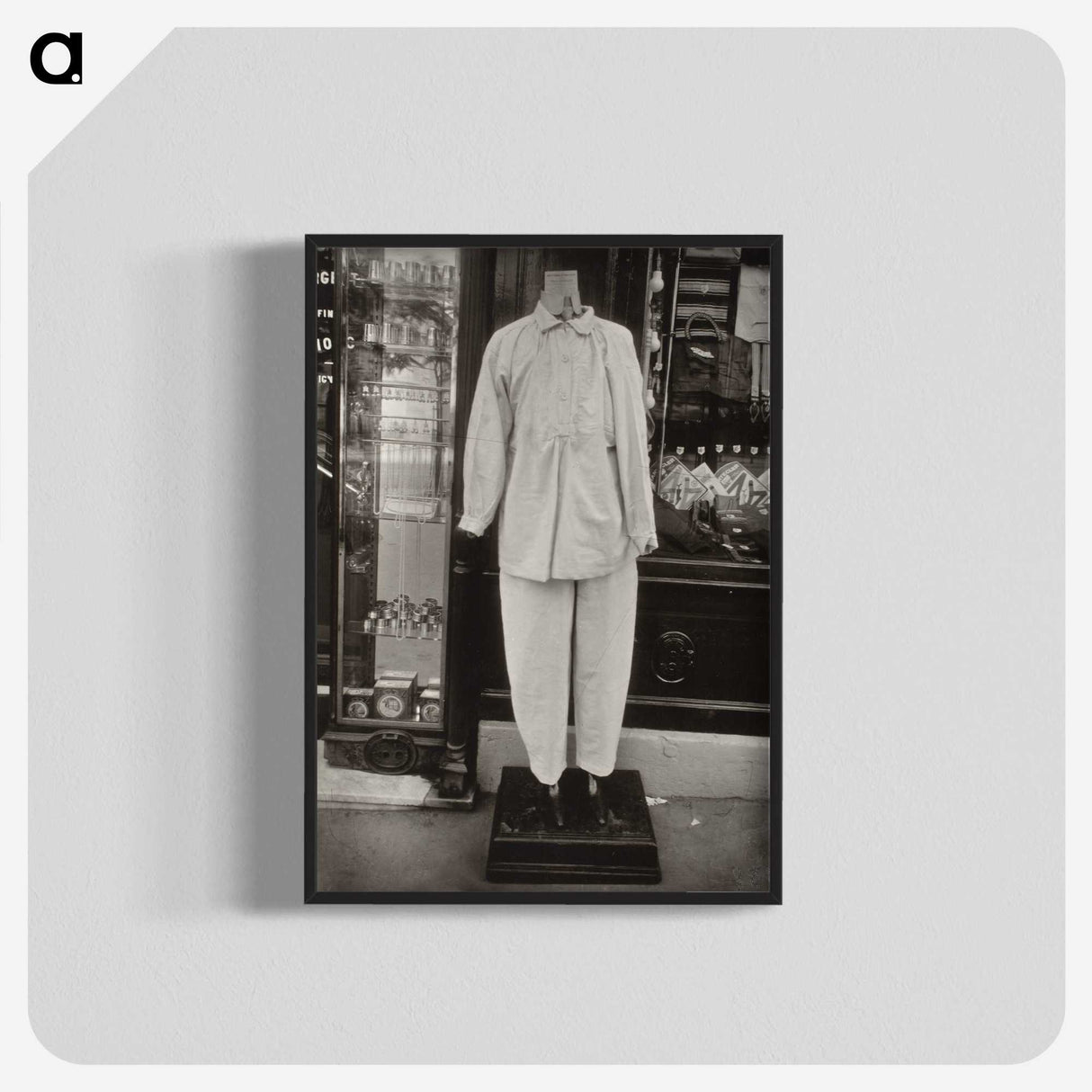 1-63_Eugene-Atget_blk-crop