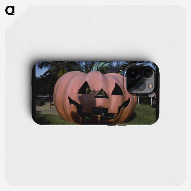 1-65_John-Margolies_phone