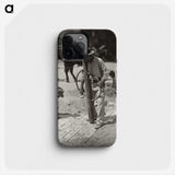 1-69_Eugene-Atget_phone