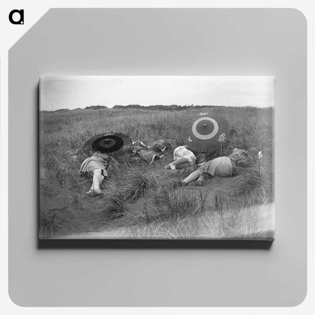 1-6_Leslie-Adkin_canvas