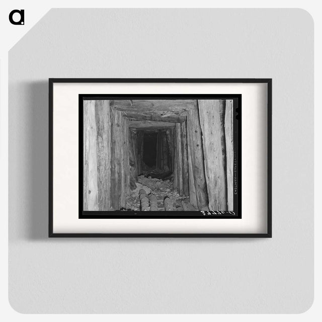 1-70_Russell-Lee_blk