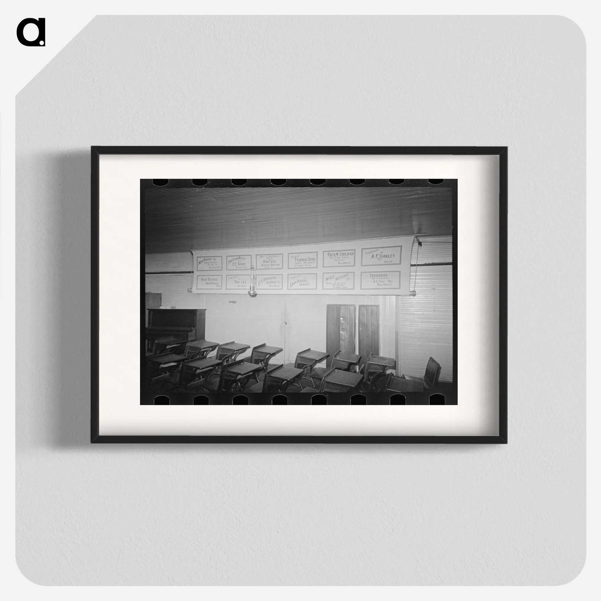 1-71_Russell-Lee_blk
