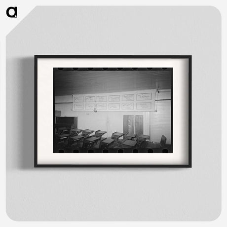 1-71_Russell-Lee_blk