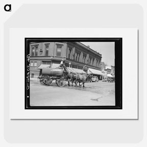 1-72_Russell-Lee_picture