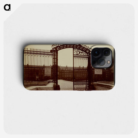 1-76_Eugene-Atget_phone