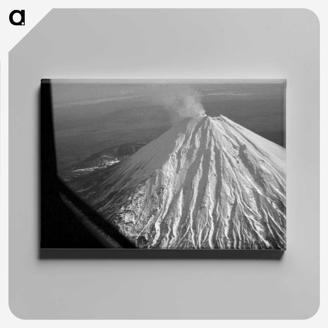 1-76_Leslie-Adkin_canvas