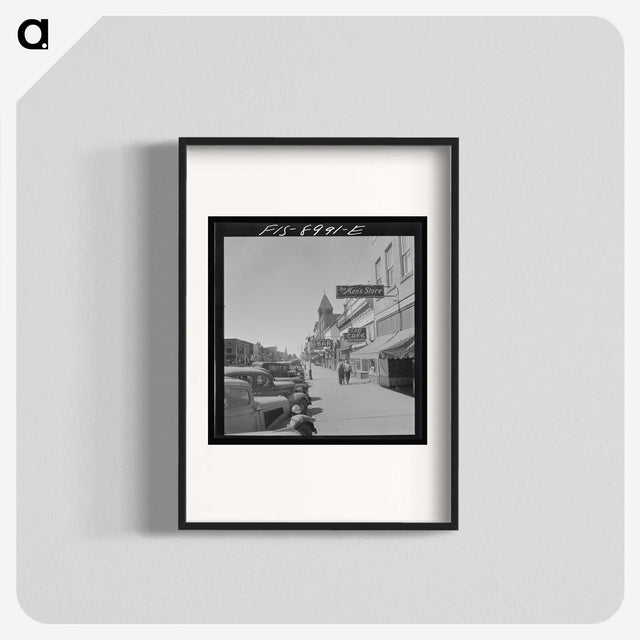1-79_Russell-Lee_blk