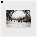 1-7_Public-Institution-of-Paris-Museums_postcard