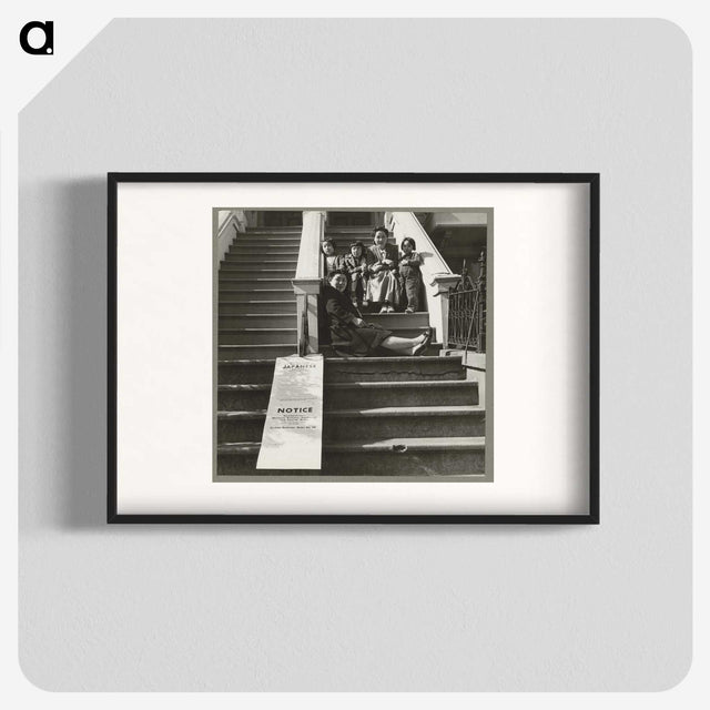 1-82_Dorothea-Lange_blk