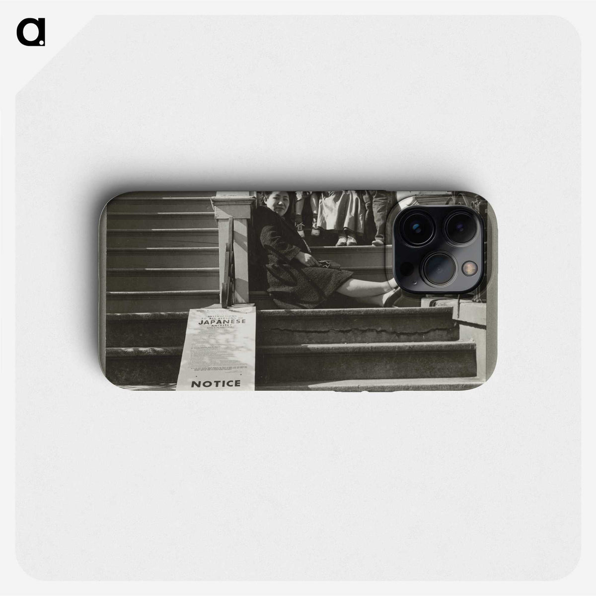 1-82_Dorothea-Lange_phone