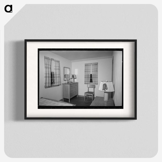 1-82_Russell-Lee_blk