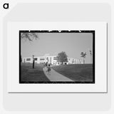 1-86_Marion-Post-Wolcott_picture