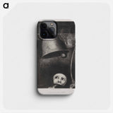 A masque sonne glas été (A masque sonne glas été) - Odilon Redon Phone Case.