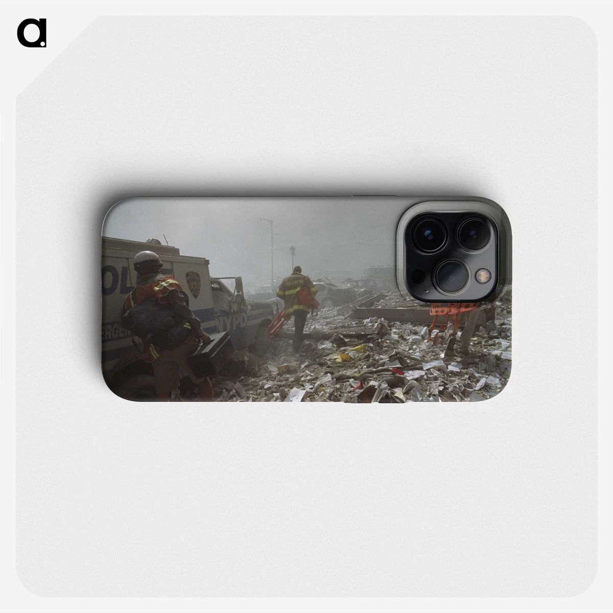 1-8_World-Trade-Center-Attack_phone