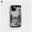1-92_Dorothea-Lange_phone