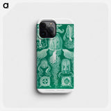 Cubomedusae–Würfelquallen - エルンスト ヘッケル Phone Case.