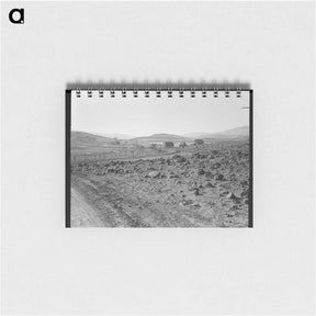 アートメモ帳-Road up the valley toward Ola self-help sawmill co-op. Gem County, Idaho - ドロテア ラング Memo.