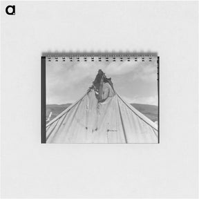 アートメモ帳-Untitled photo, possibly related to: Pea picker's tent near San Jose, California - ドロテア ラング Memo.