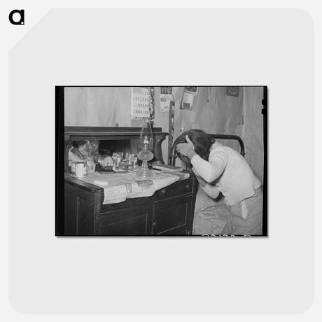 アートポストカード-Tenant Farmer's Wife Combing Hair
 - ラッセル リー Postcard.