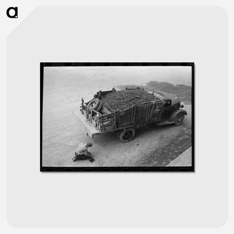 アートポストカード-Unloading Gravel
 - ラッセル リー Postcard.