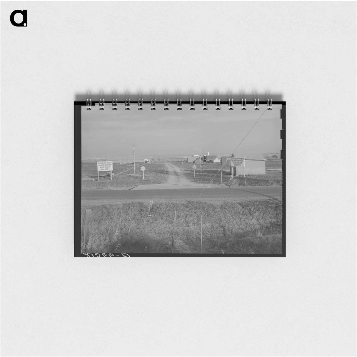 Untitled photo, possibly related to: Entrance to Nyssa Farm family labor camp, FSA (Farm Security Administration) mobile unit number 1, just established before opening of beet season. Near Nyssa, Ore - ドロテア ラング Memo.