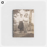 アートメモ帳-Two Women By a Gate
 - セントルイス美術館 Memo.