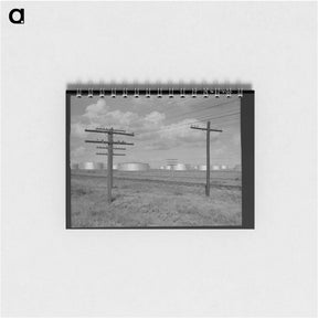 アートメモ帳-Oil tanks near Midland, western Texas - ドロテア ラング Memo.