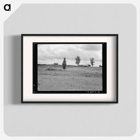 アートポスター-Farmhouse and landscape of tenant family as seen from the road - ドロテア ラング Poster.