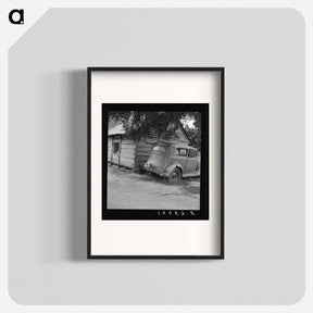 アートポスター-Car belonging to share tenant family - ドロテア ラング Poster.