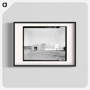 アートポスター-Hightstown, New Jersey. View of nearly completed factory for garment workers. - ドロテア ラング Poster.
