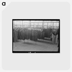 アートポストカード-Ladies' Coats, Hightstown, New Jersey
 - ラッセル リー Postcard.