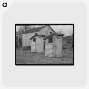 アートポストカード-Privies on Road to Skyline Drive
 - ラッセル リー Postcard.